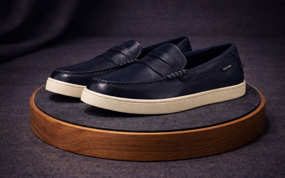 Tổng Hợp 10 Mẫu Giày Nhẹ Cho Tết, Cực Kỳ Hợp Đi Du Xuân - 18