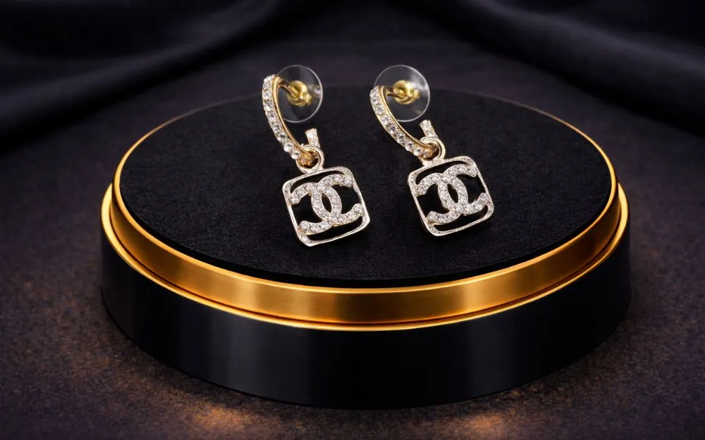 Review 10 Khuyên Tai Chanel Bán Chạy, Được Săn Đón Hiện Nay - 9