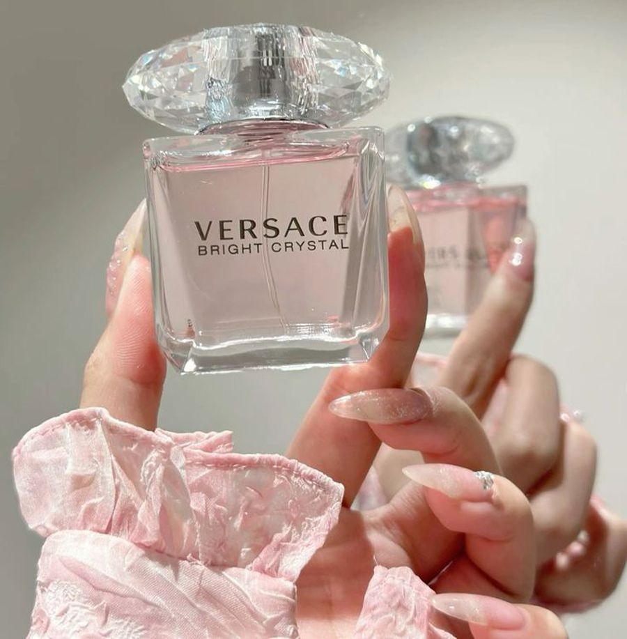 Versace Bright Crystal Eau de Toilette