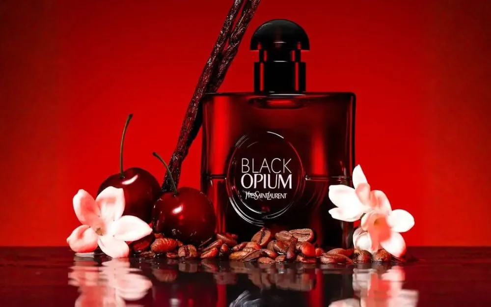 Review Nước Hoa YSL Đỏ Chi Tiết (Black Opium Over Red) - 4