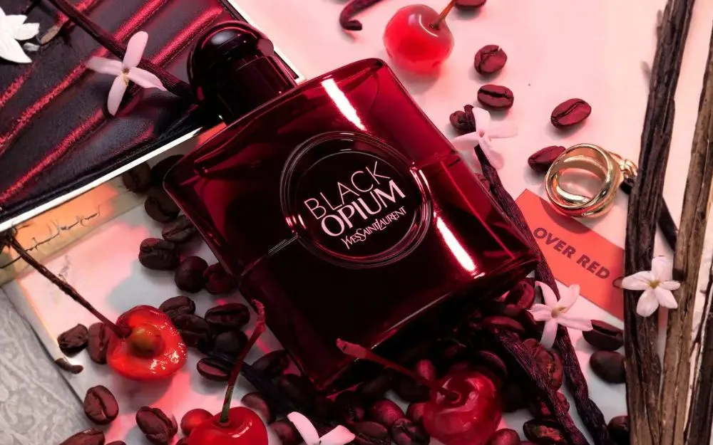 Review Nước Hoa YSL Đỏ Chi Tiết (Black Opium Over Red) - 6
