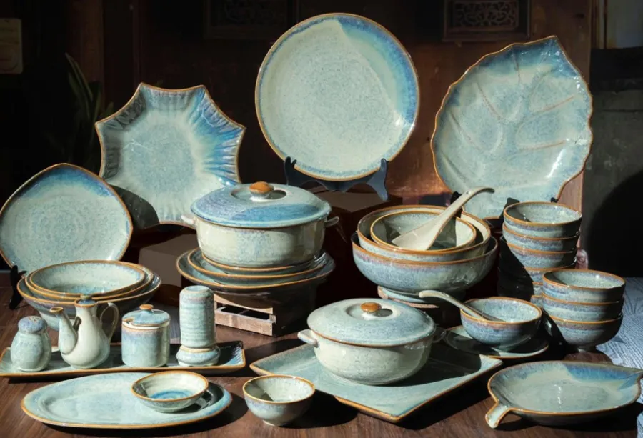 Bộ bát ăn gốm sứ