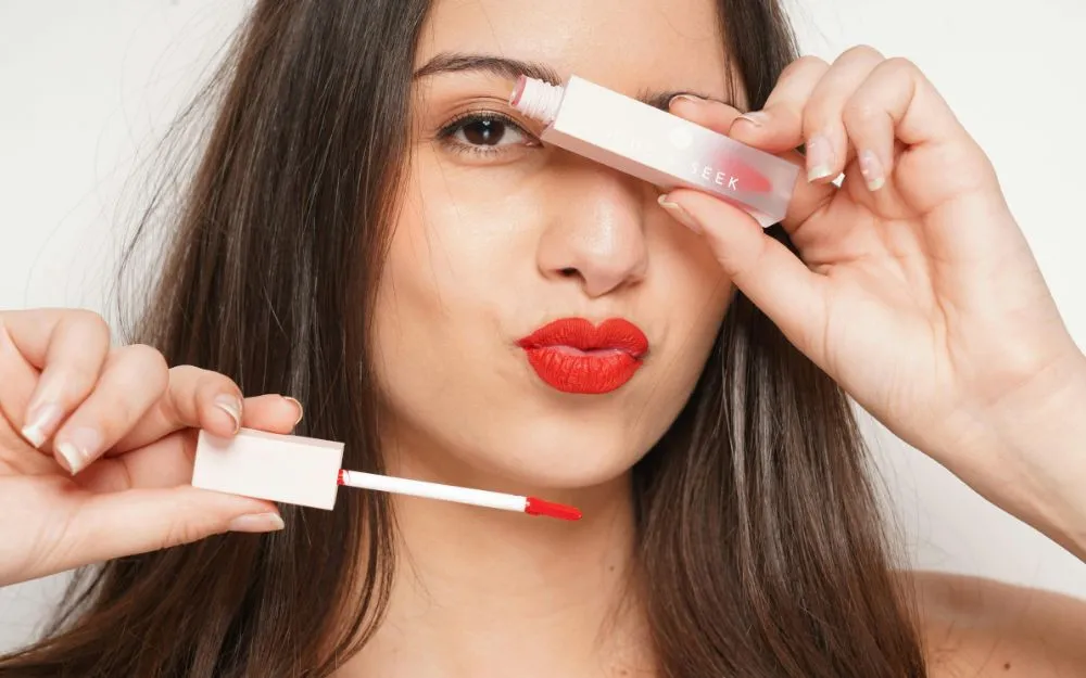 Điểm Mặt 10 Thỏi Son Đỏ Cổ Điển Hot Hit Trong Năm 2026 - 1