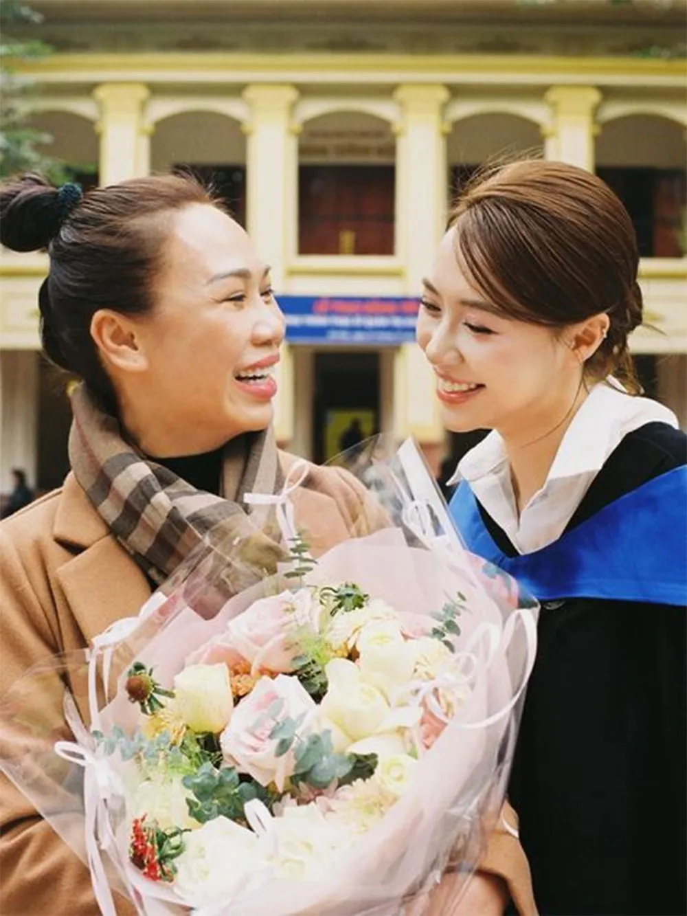 Bố mẹ chụp kỷ yếu cùng con mặc gì? Top outfit đẹp - 6