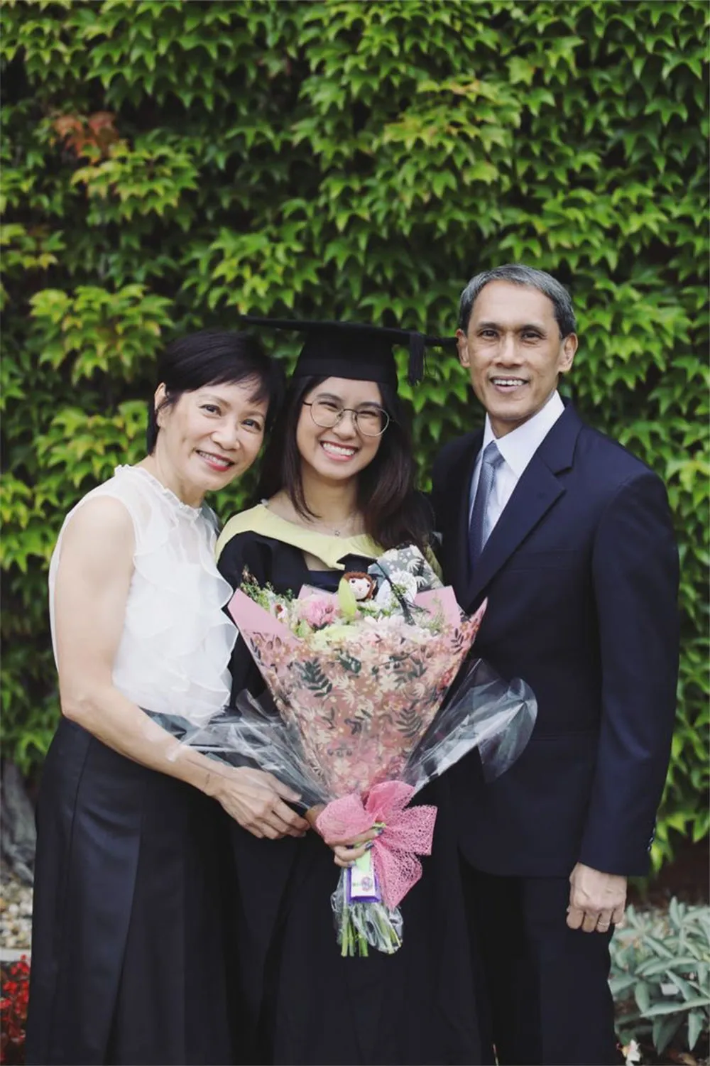 Bố mẹ chụp kỷ yếu cùng con mặc gì? Top outfit đẹp - 7