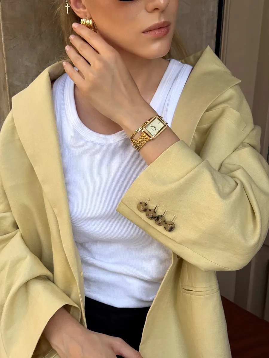 Cách đeo 2 - Kiểu dành cho người thuận tay trái