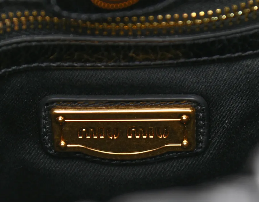 Cách Phân Biệt Túi Miu Miu Thật Và Giả