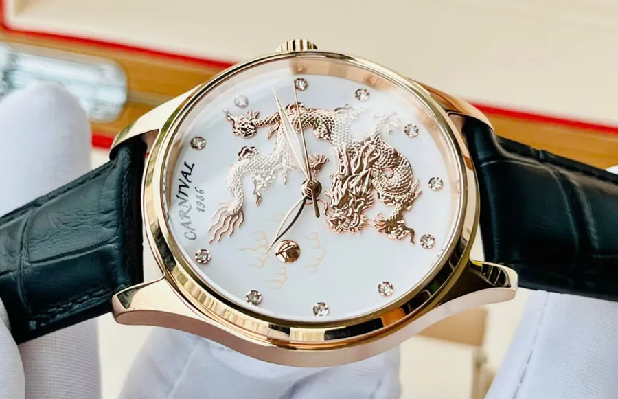 Cách phân biệt đồng hồ Carnival chính hãng