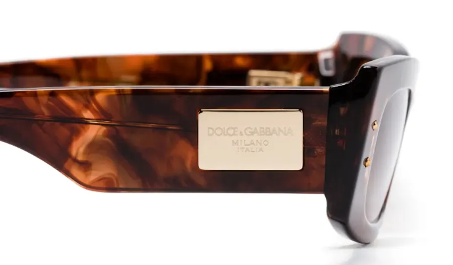 Cách nhận biết kính mắt Dolce & Gabbana chính hãng