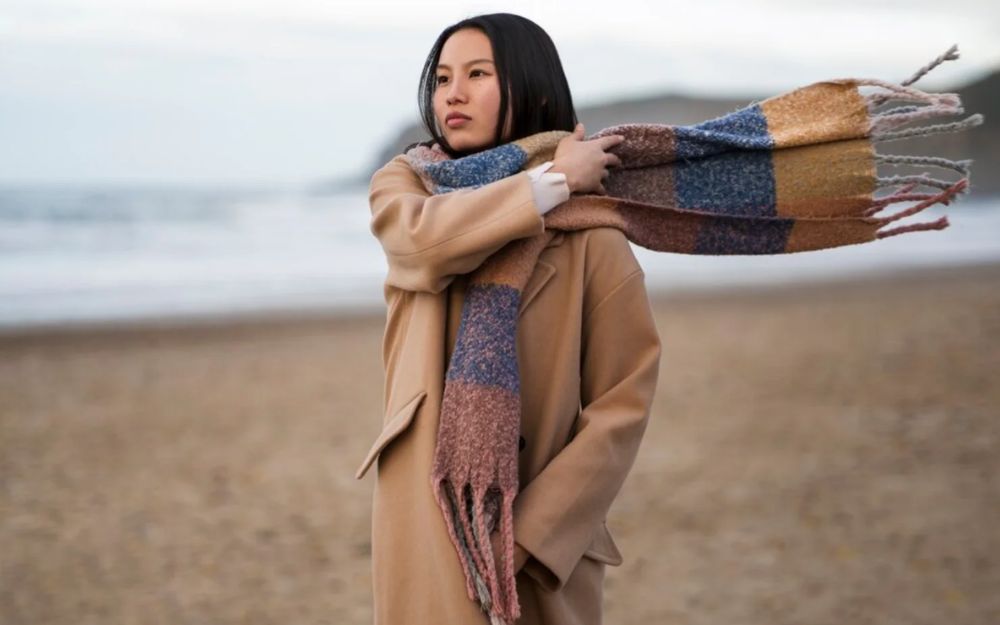 7 Cách Thắt Khăn Quàng Cổ Thời Thượng: Khăn Len, Khăn Lụa - 2