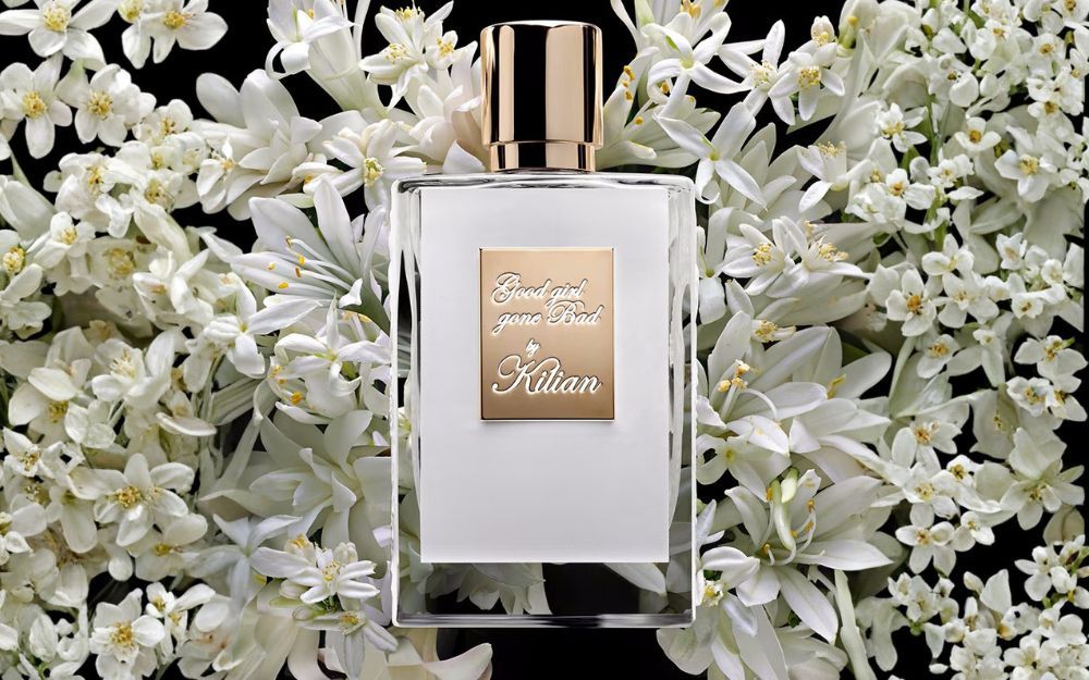 Review 10 Chai Nước Hoa Màu Trắng Thơm Lâu, Được Săn Đón Hiện Nay - 14