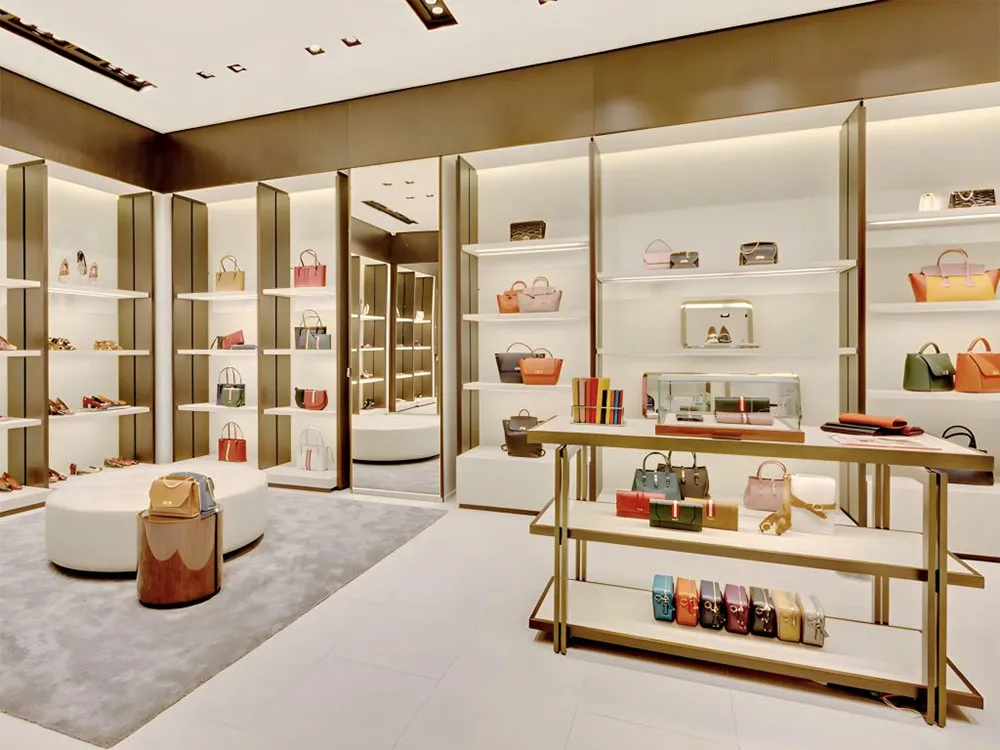 Top 9 địa chỉ mua đồ hiệu ở TP. HCM uy tín, chính hãng 2026 - 3
