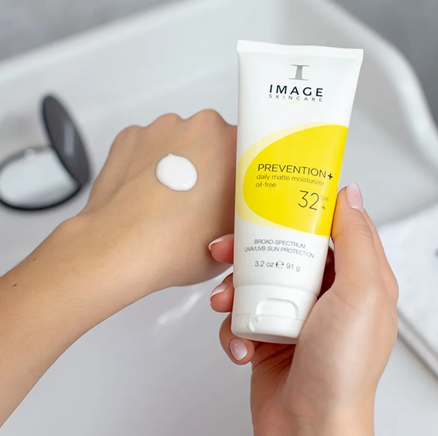 Image Prevention+ Daily Matte Moisturizer SPF 32