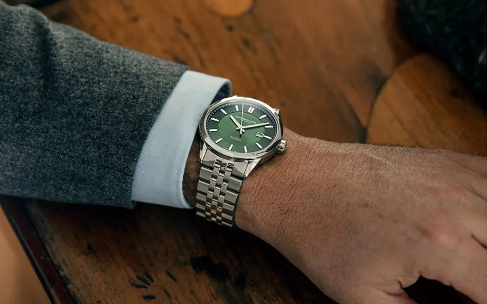 Mệnh Hỏa Nên Đeo Đồng Hồ Màu Gì? Gợi Ý 5+ Đồng Hồ Phù Hợp - 1