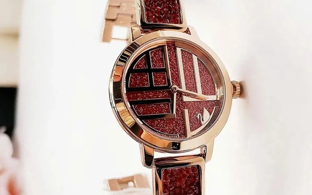 6 Cách Phân Biệt Đồng Hồ Swarovski Thật Giả Hiệu Quả - 2