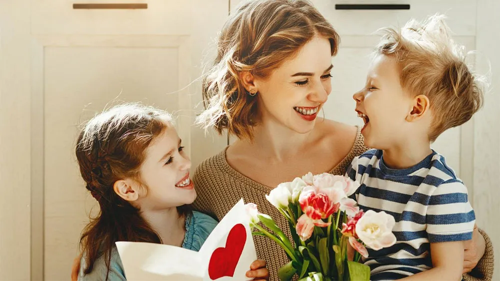 Sinh nhật mẹ nên tặng gì? Top 25+ món quà ý nghĩa 2026 - 35