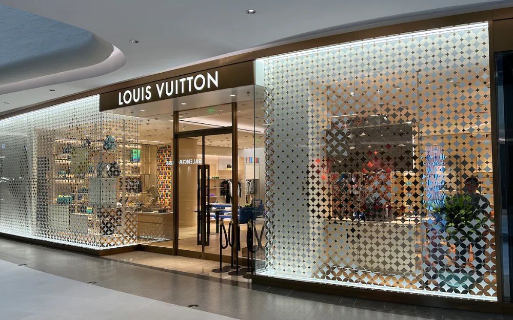 Top 15 Thương Hiệu Cà Vạt Hàng Hiệu Tại Việt Nam Và Trên Thế Giới - 9