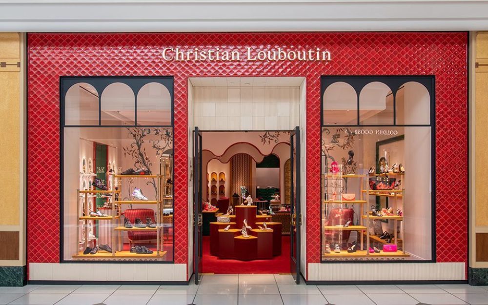 Thương Hiệu Christian Louboutin: Lịch Sử & Đặc Điểm Nổi Bật - 1
