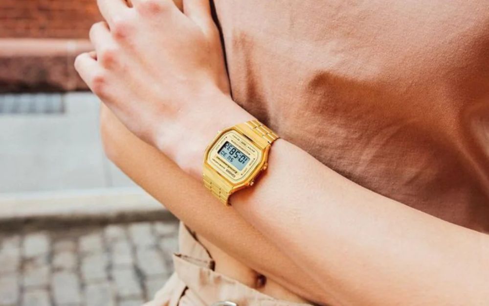 Top 10 Thương Hiệu Đồng Hồ Nữ Bán Chạy, Được Ưa Chuộng Hiện Nay - 10