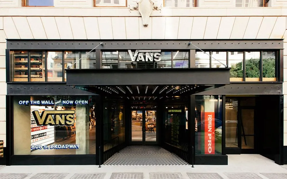 Top 10 Thương Hiệu Giày Nam Hàng Hiệu Cao Cấp, Nổi Bật Năm 2026 - 23