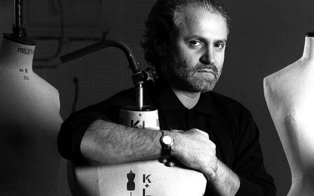 Thương Hiệu Versace: Lịch Sử & Đặc Điểm Nổi Bật - 5