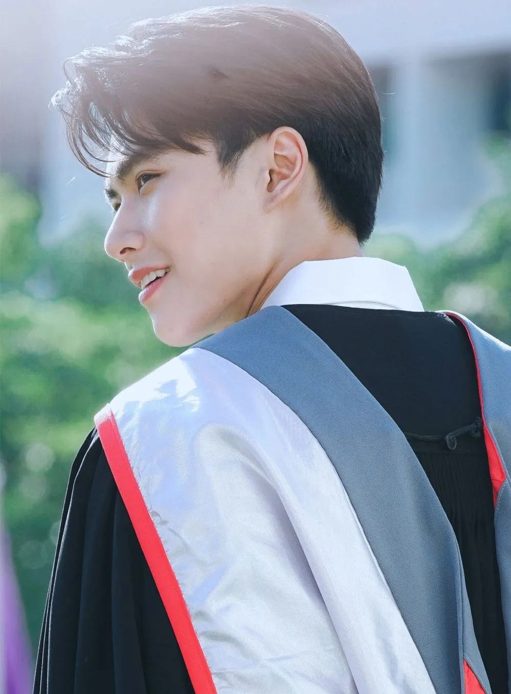 Top 15+ tóc kỷ yếu đẹp, trẻ trung cho nam nữ ngày cuối cấp - 13