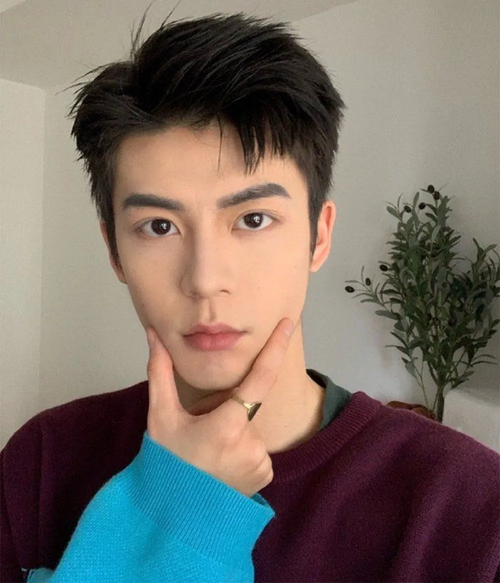 Top 20+ tóc layer nam mặt tròn đẹp, hot trend 2026 - 11