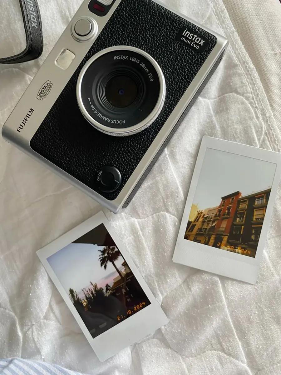 Fujifilm Instax Mini Evo