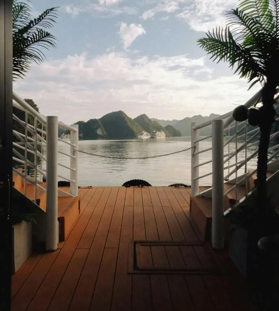 OM System Tough TG-7