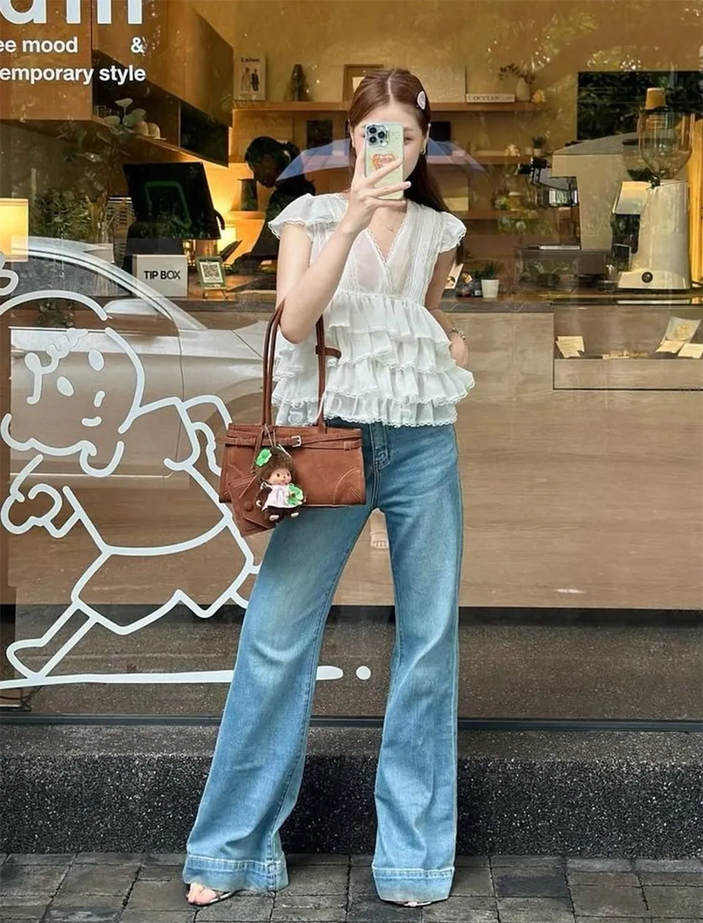 Áo sát nách mặc với gì? 10 cách phối đồ đẹp, dễ áp dụng - 12