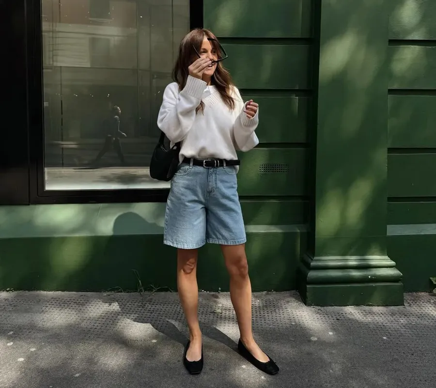 Quần lửng phối áo sweater