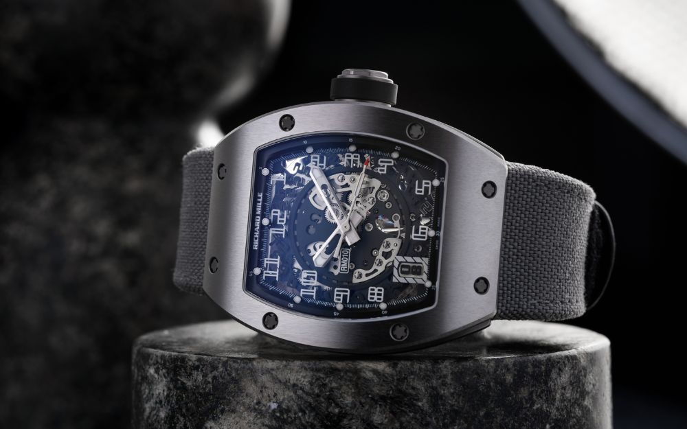 Top 5 Đồng Hồ Richard Mille Giá Rẻ, Nổi Bật Trên Thị Trường Hiện Nay - 4