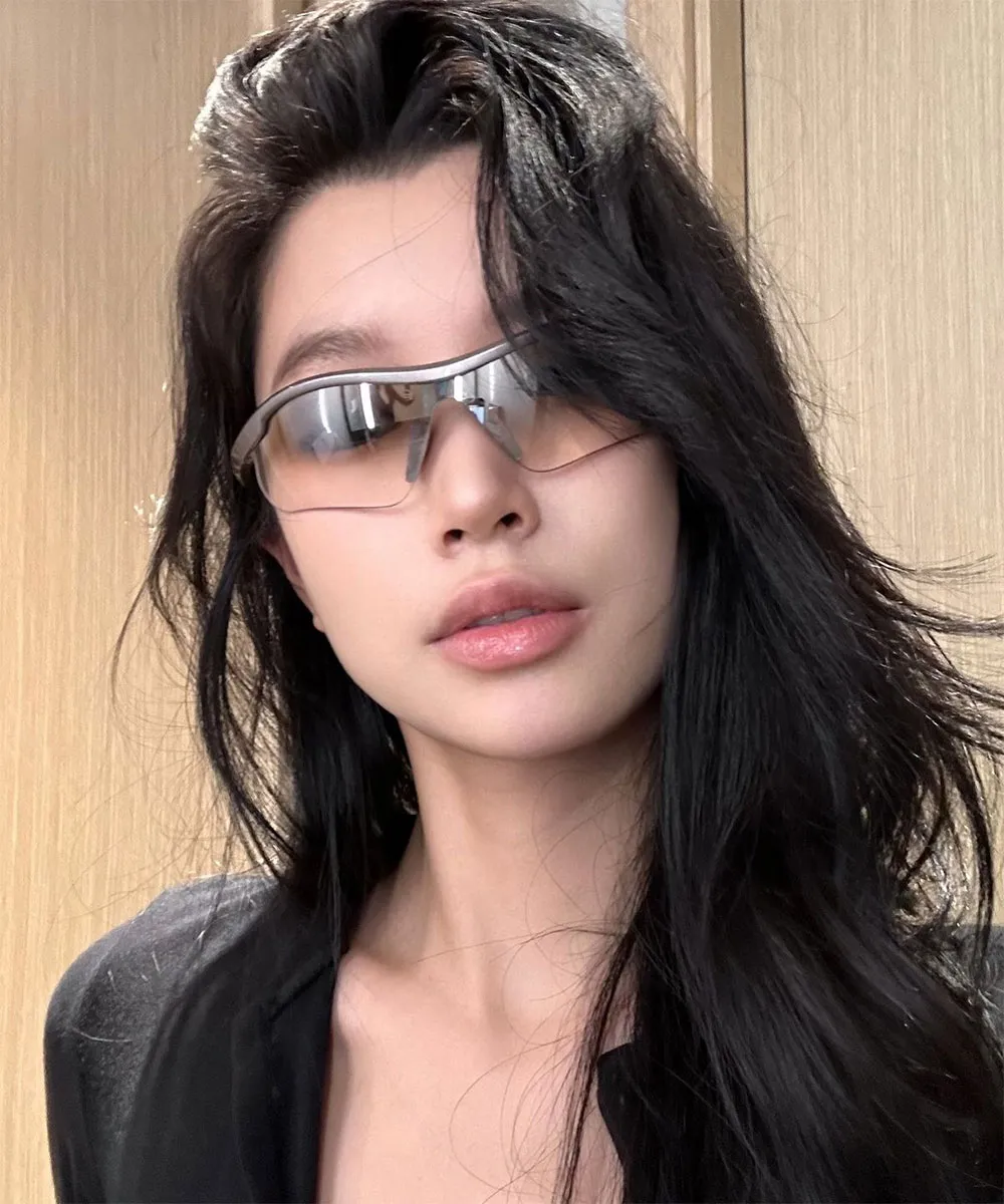 Mặt Dài Đeo Kính Gì Đẹp? 7 Kiểu Kính Giúp Gương Mặt Cân Đối Hơn - 19