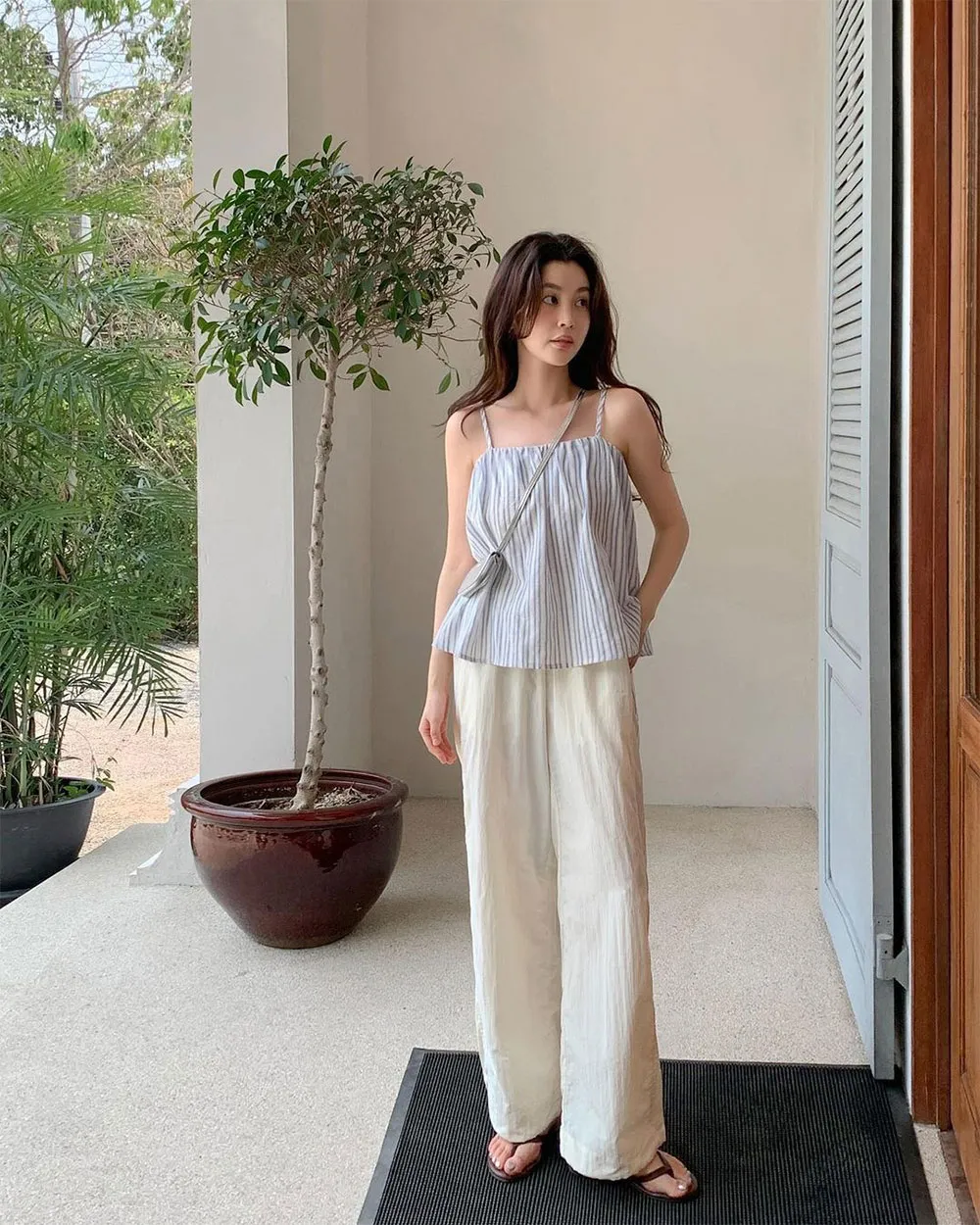 Mặc gì đi chơi 30/4 1/5? 12 outfit đẹp, thoải mái, chuẩn trend 2026 - 5