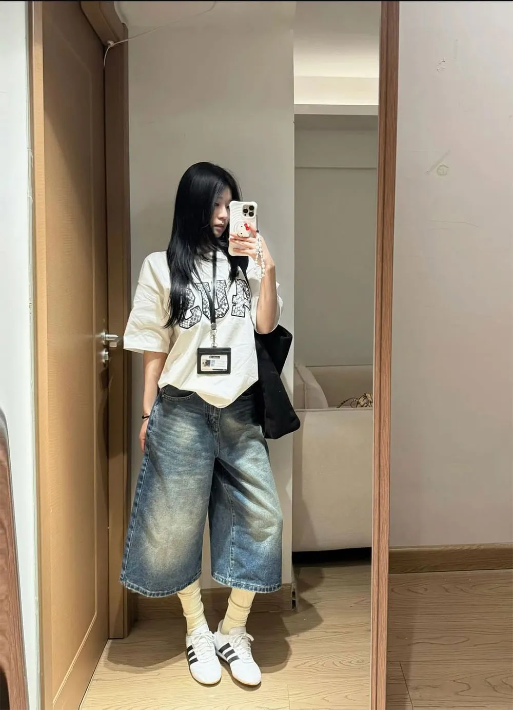 Mặc gì đi chơi 30/4 1/5? 12 outfit đẹp, thoải mái, chuẩn trend 2026 - 7