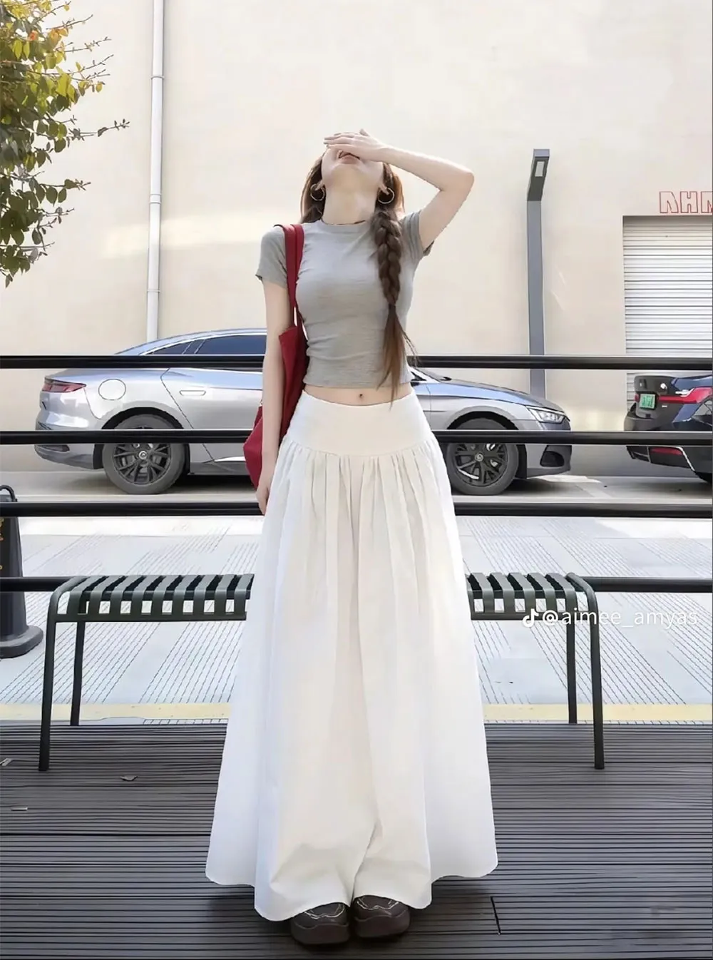 Mặc gì đi chơi 30/4 1/5? 12 outfit đẹp, thoải mái, chuẩn trend 2026 - 12