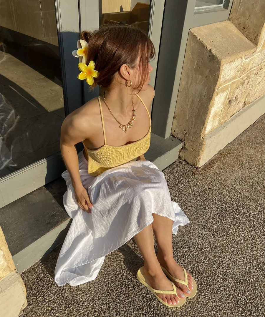 Phối Đồ Hè Cùng Dép Xỏ Ngón Đế Bệt 