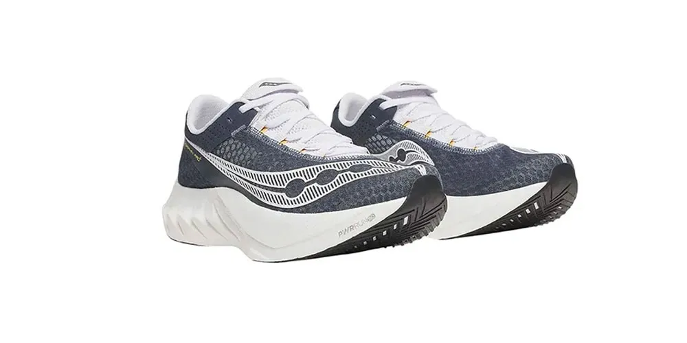 Top 5 giày chạy bộ Saucony bán chạy 2026: Êm, nhẹ, chạy nhanh - 13
