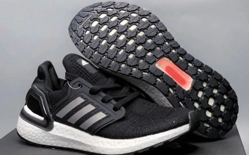 5 Cách Phân Biệt Adidas Ultra Boost Thật Và Giả Đơn Giản, Hiệu Quả - 1