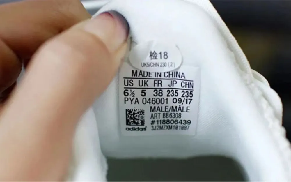 5 Cách Phân Biệt Adidas Ultra Boost Thật Và Giả Đơn Giản, Hiệu Quả - 2