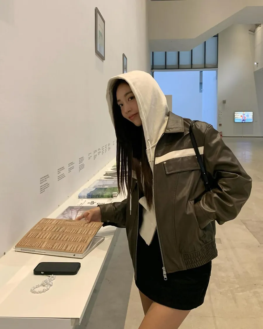 Áo khoác gió mix hoodie