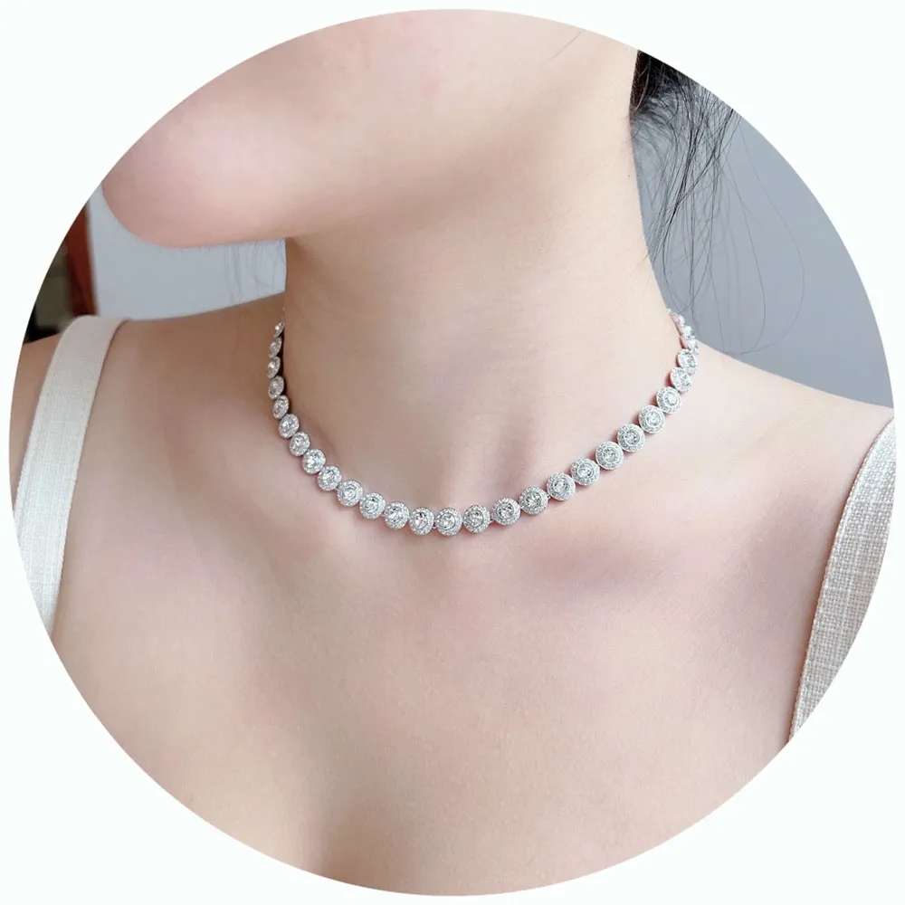 Swarovski Là Đá Gì? Ứng Dụng Của Đá Swarovski  - 4