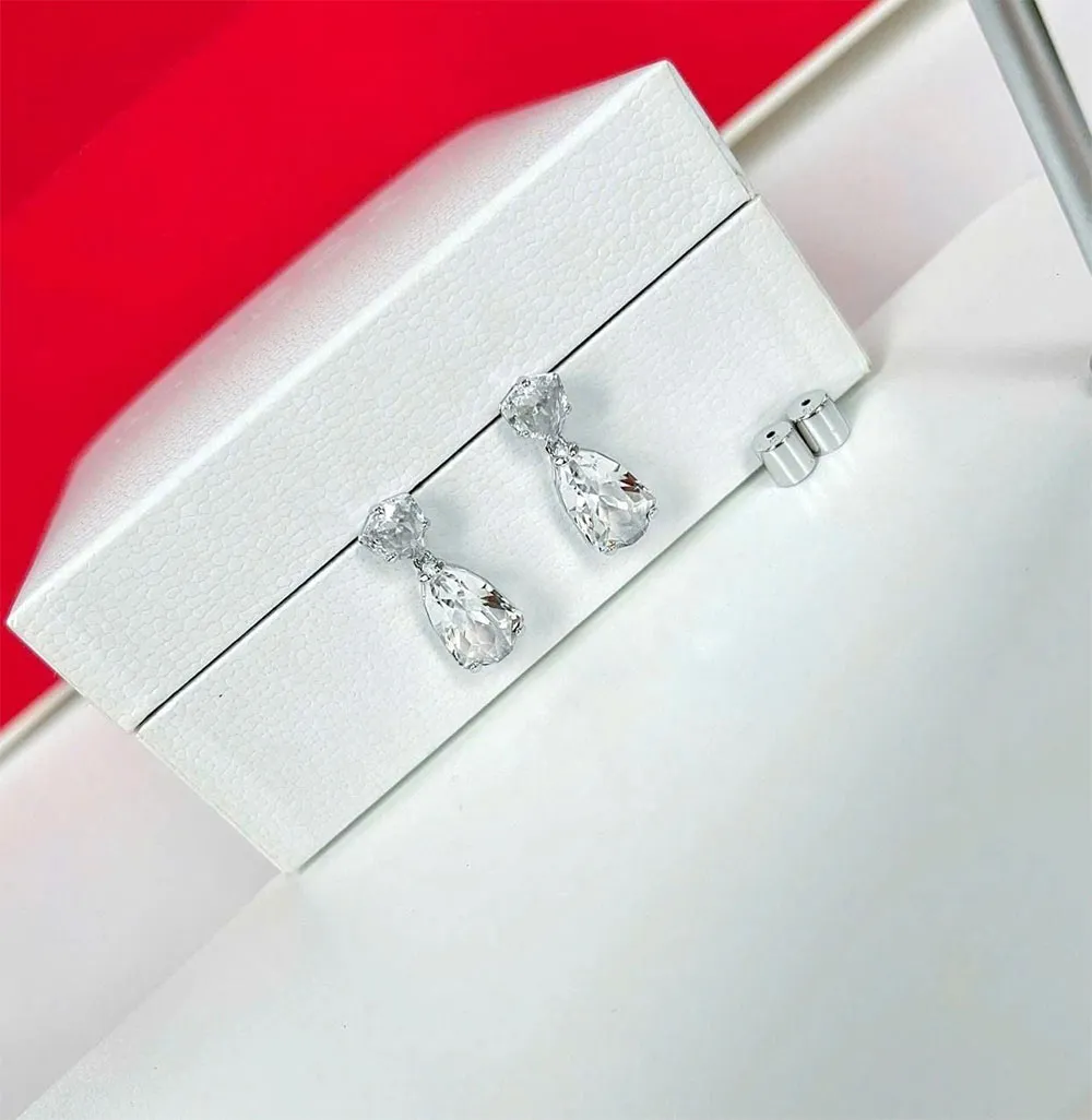 Top 10 khuyên tai Swarovski bán chạy, được săn đón hiện nay - 15