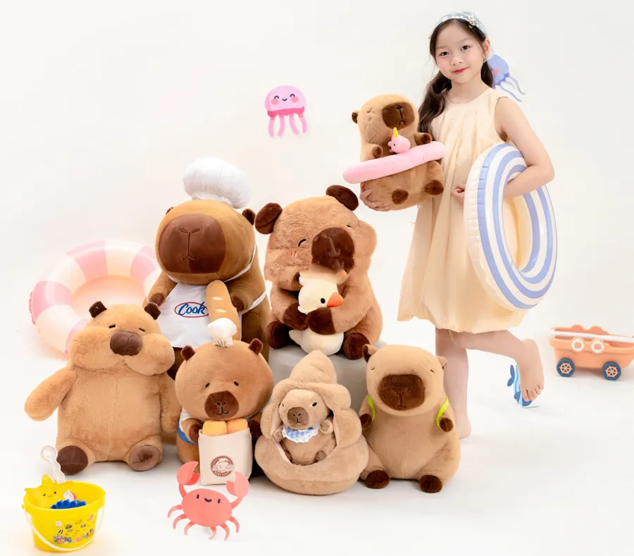 Gấu bông và búp bê cho bé gái