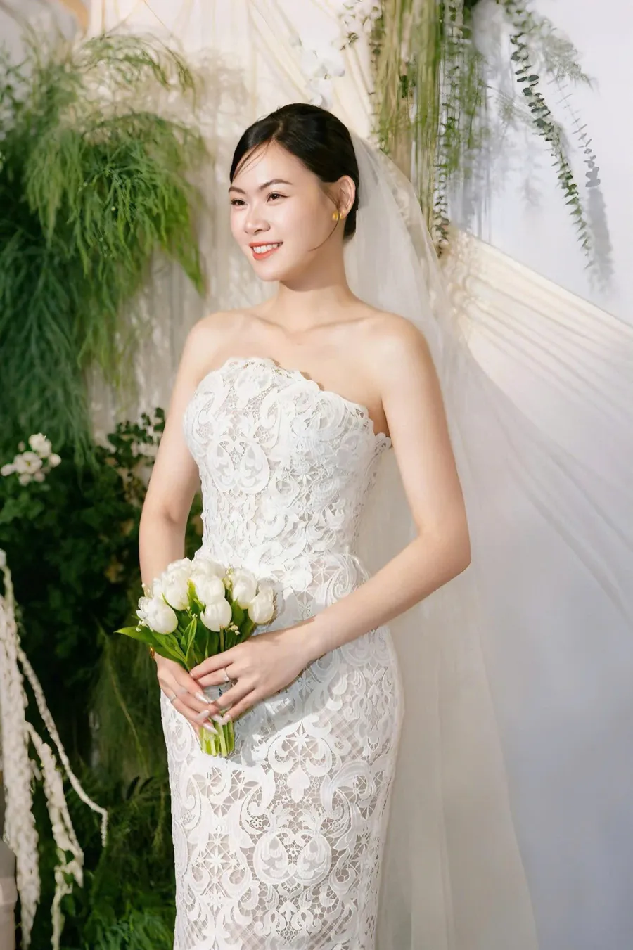 Chung Thanh Phong Bridal 