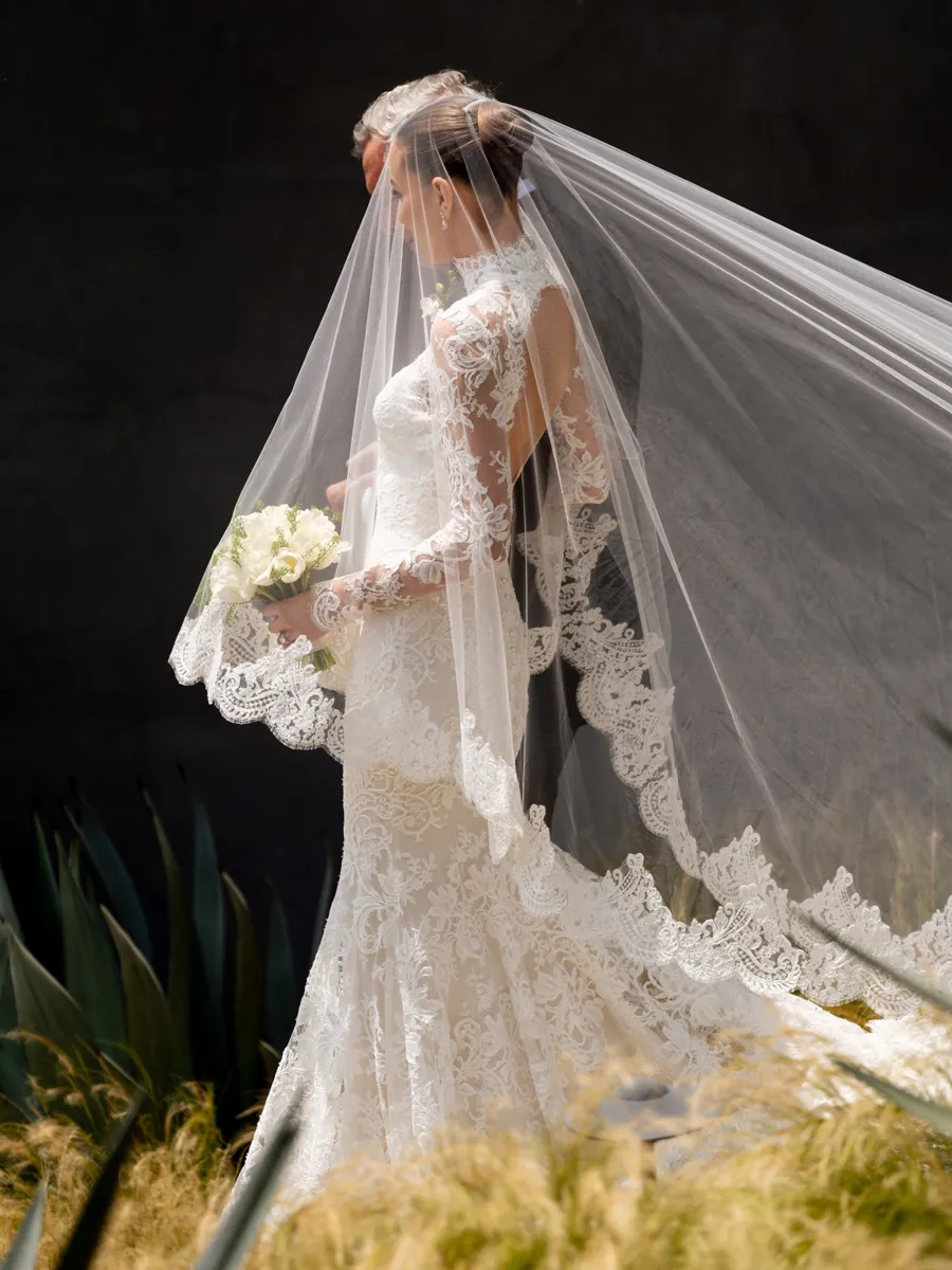 Monique Lhuillier 
