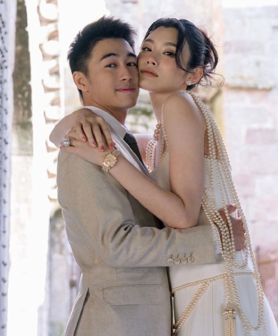 Thiết kế Chanel Haute Couture năm 1989 mang ý nghĩa đặc biệt