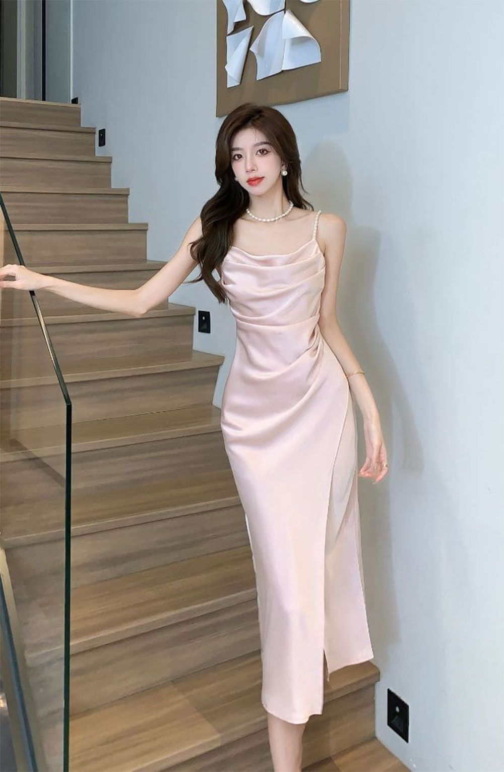Các Kiểu Váy Dự Tiệc Đẹp, Sang Trọng Mà Nàng Có Thể Tham Khảo - 7