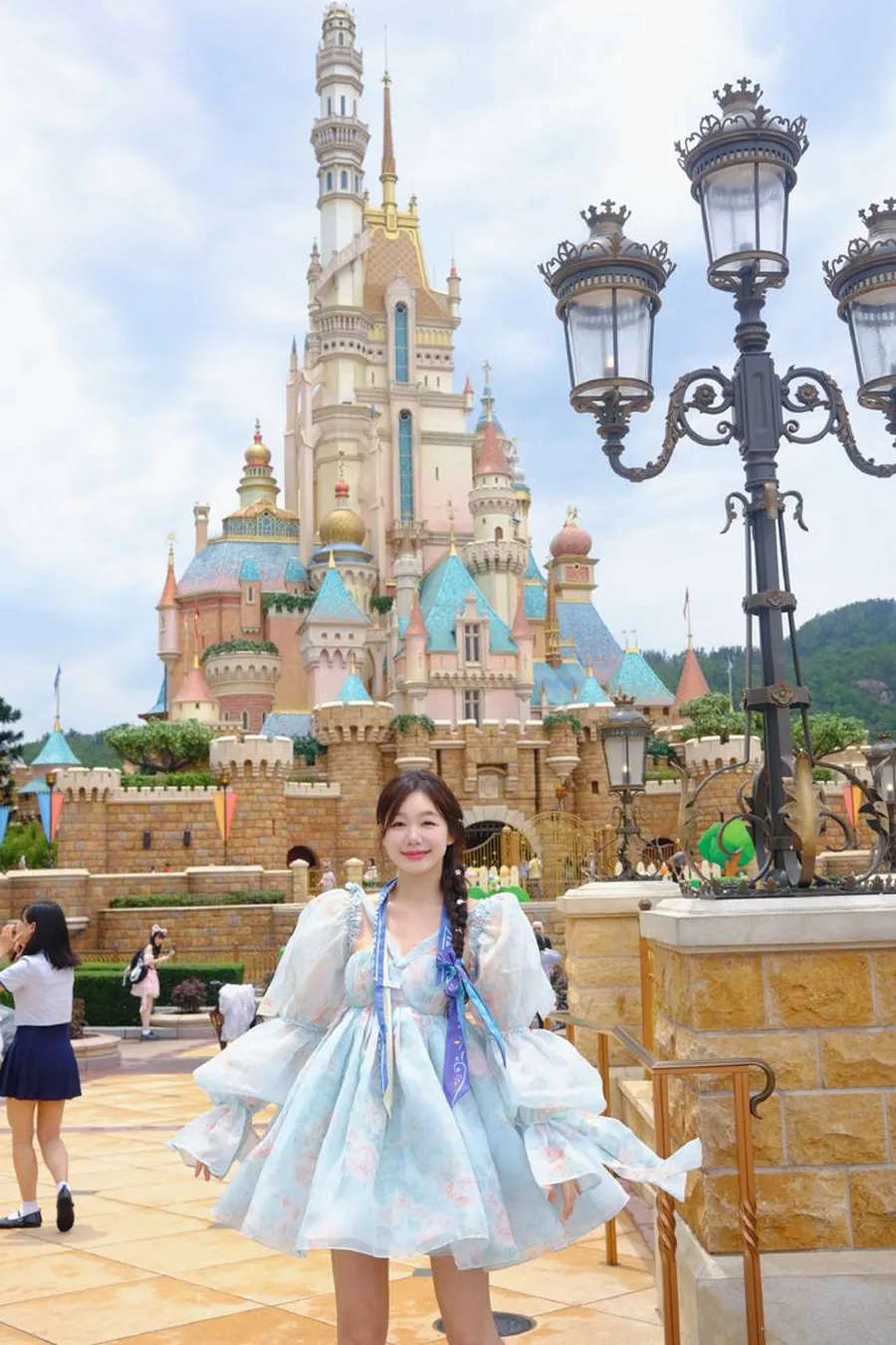 Váy pastel công chúa hiện đại