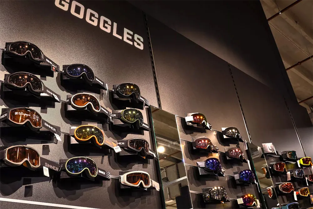Top 10 địa chỉ bán kính bơi Hà Nội uy tín, chất lượng và giá tốt - 5